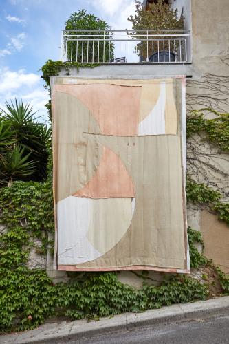 Adrien Vescovi, Vue d’installation, Soleil Blanc, La Traverse, Marseille. © Jean-Christophe Lett
