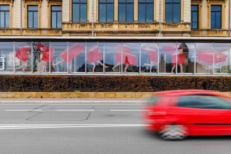 Jeremy Hutchison & Evelyn Simons, The Never Never, vue de l'exposition, Casino Luxembourg – Forum d'art contemporain, 2022